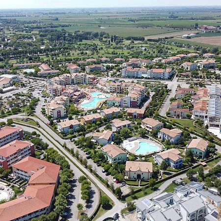 Altanea Apartments Con Piscina Caorle Ngoại thất bức ảnh